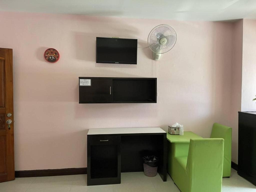 Oyo 75399 Choktipparat Place Udon Thani Exterior photo